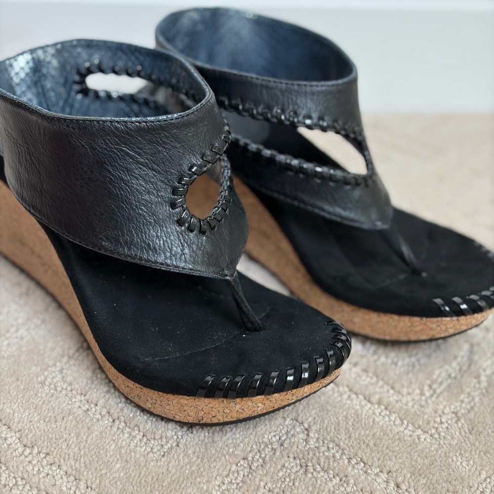 Unique style reversible Black or Metallic Blue Leather Wedge Sandals